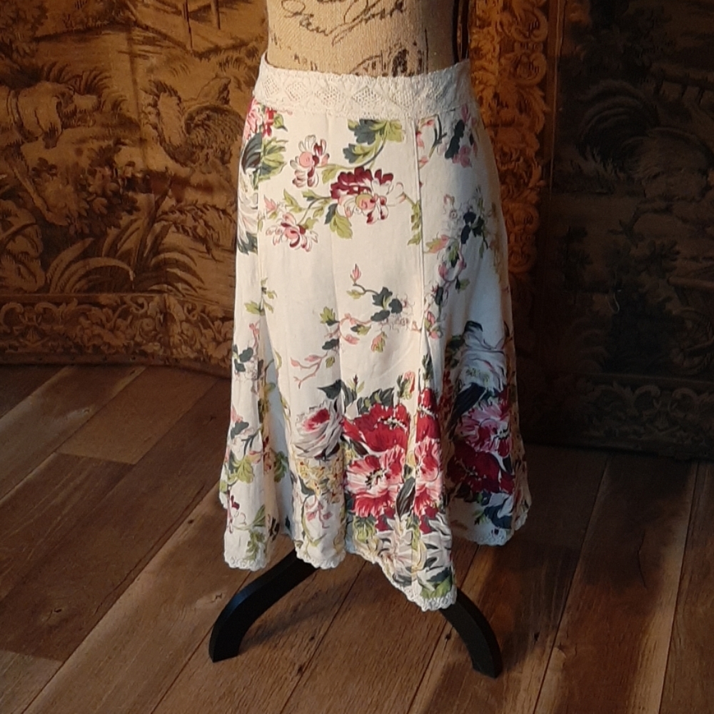 CAbi gorgeous floral skirt 12